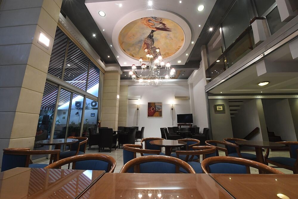 Ephira Hotel 48/56