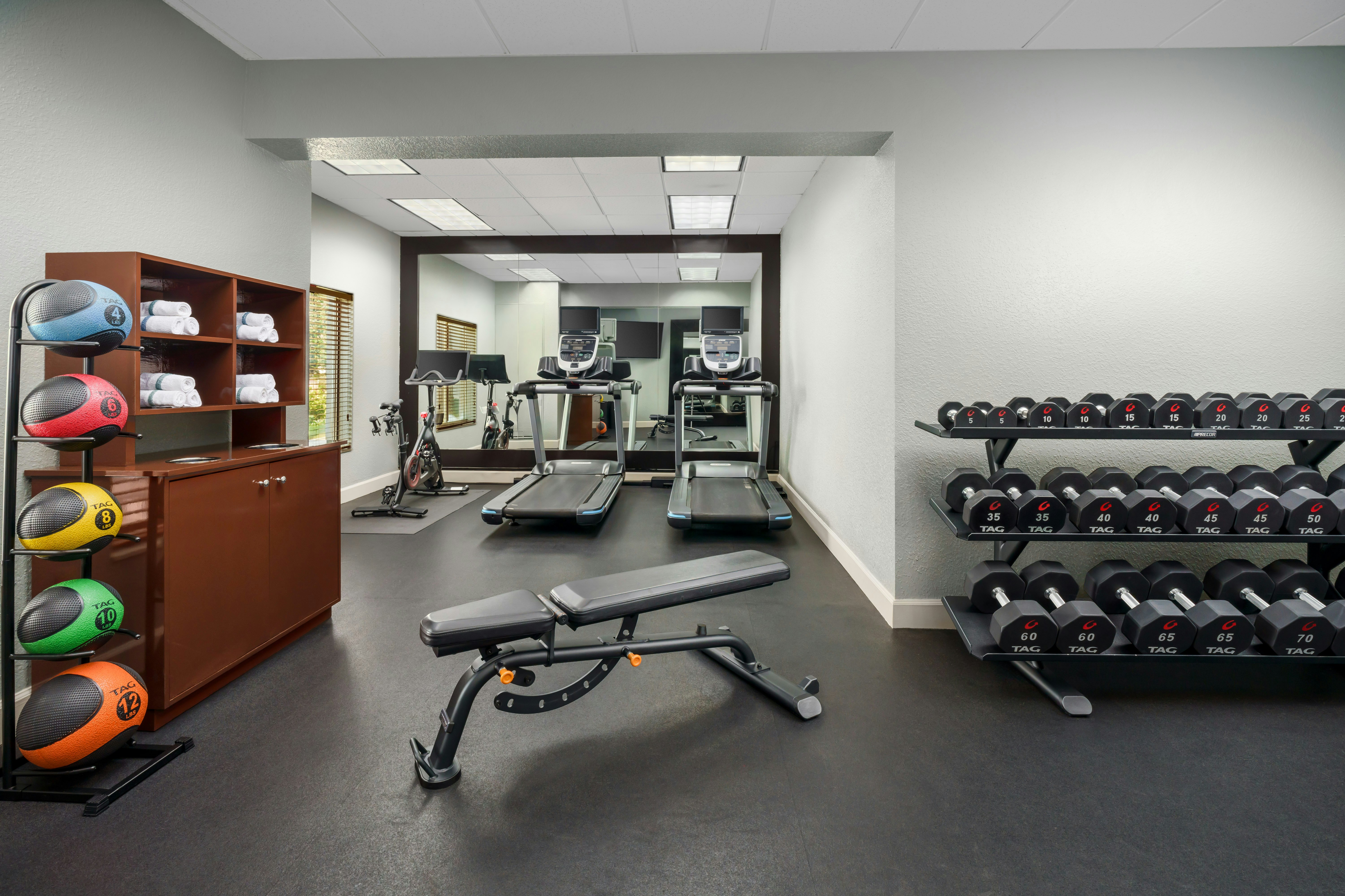 Homewood Suites Miami Airport/Blue Lagoon 10/30