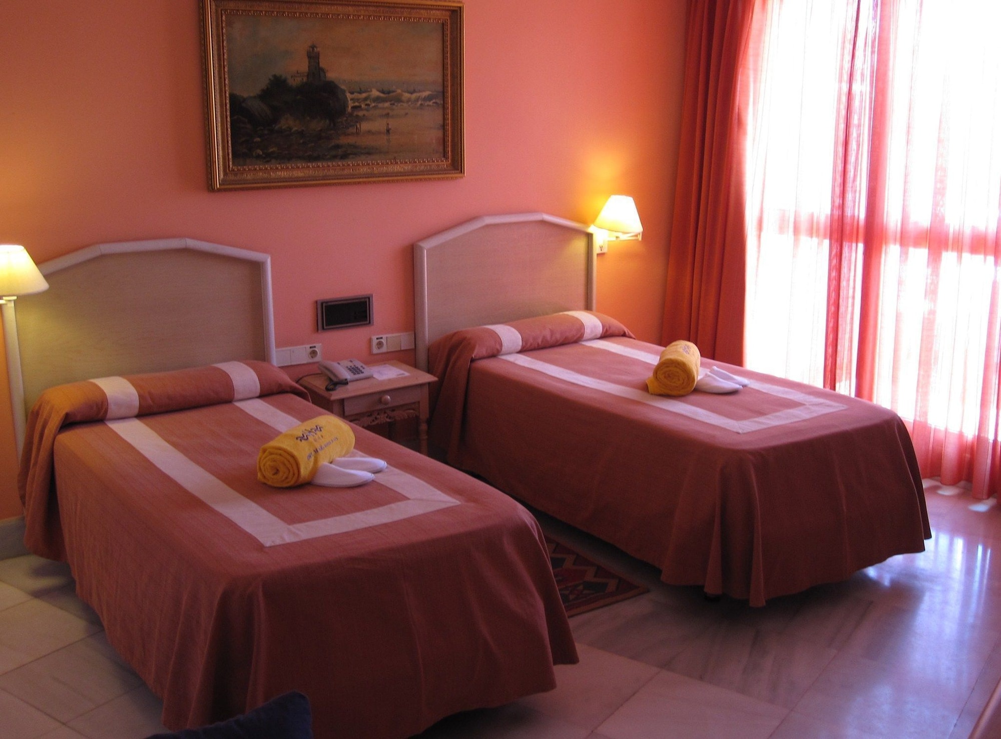 غرفة قياسية بسرير مزدوج، Del Mar Hotel And Spa 9/10