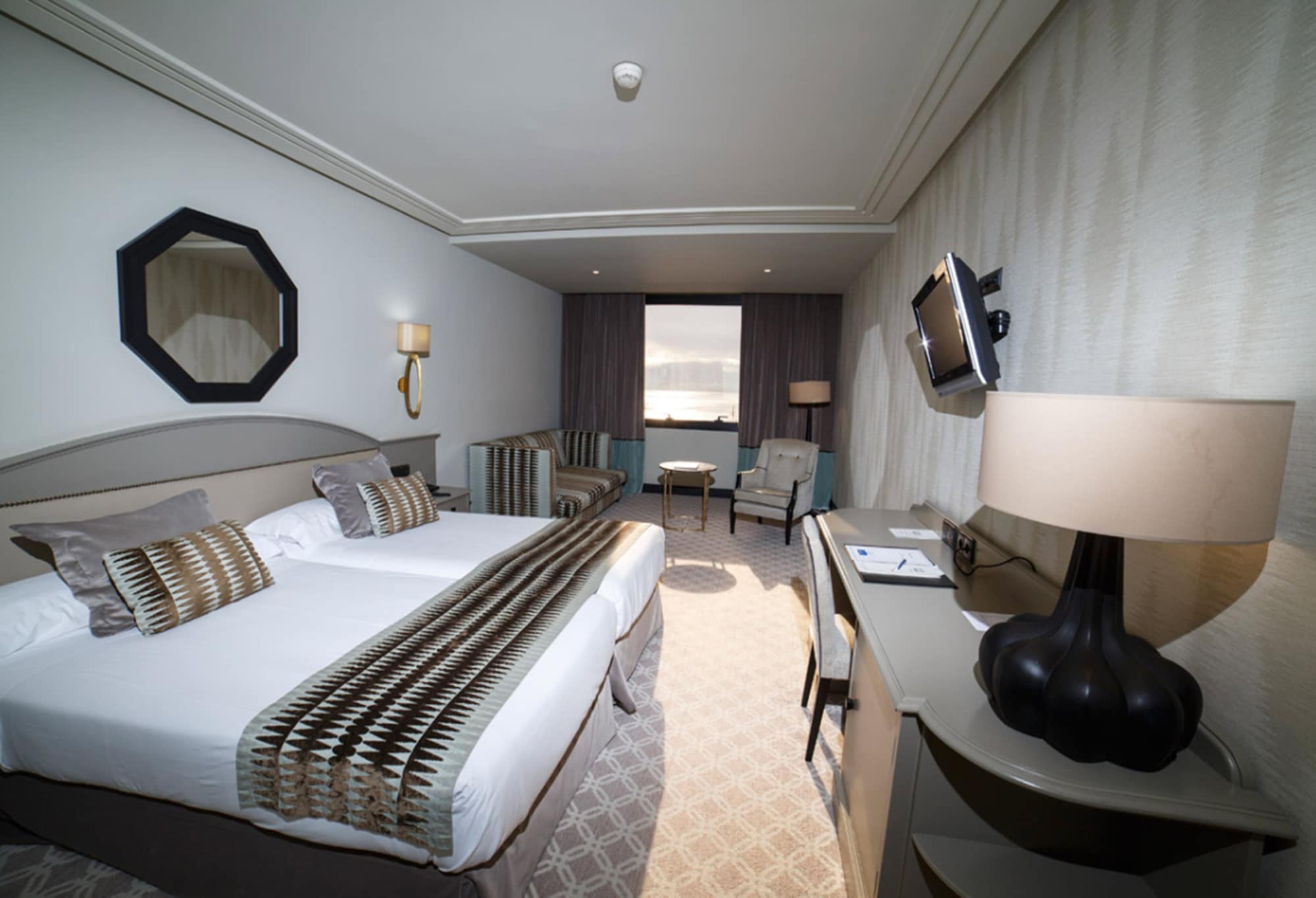 غرفة بسريرين منفصلين، Hotel Bahia 4/8