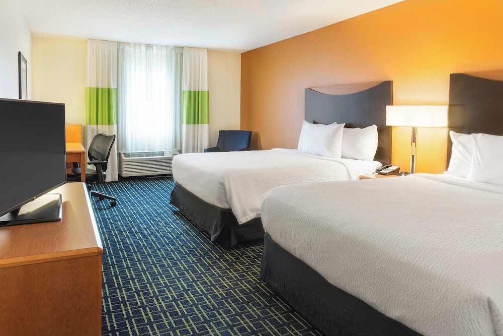 ROOM, 2 QUEEN BEDS, ACCESSIBLE