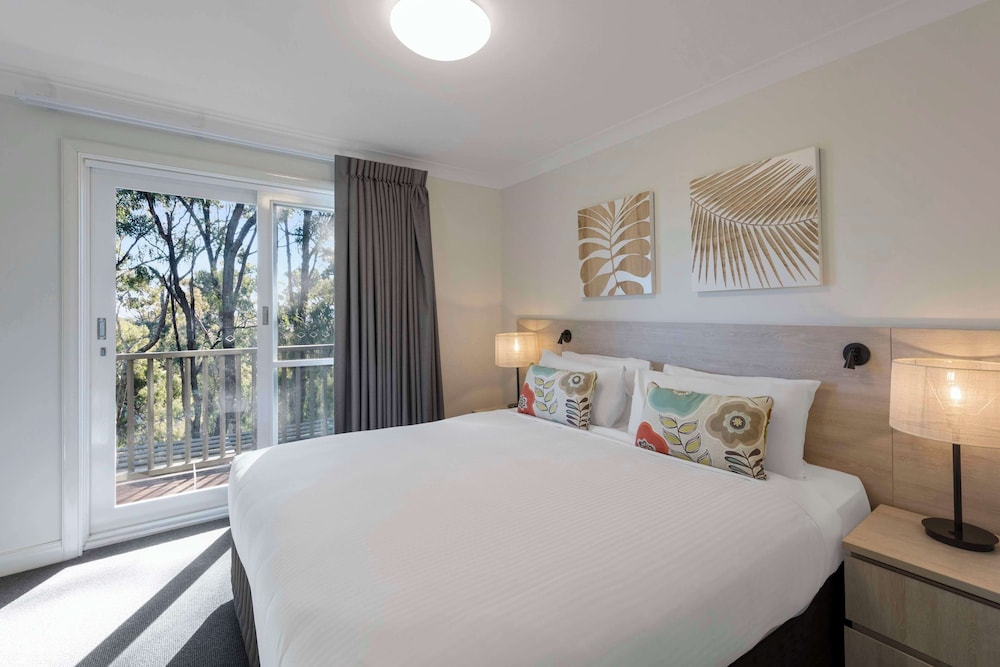 Avani Cypress Lakes Resort 15/50