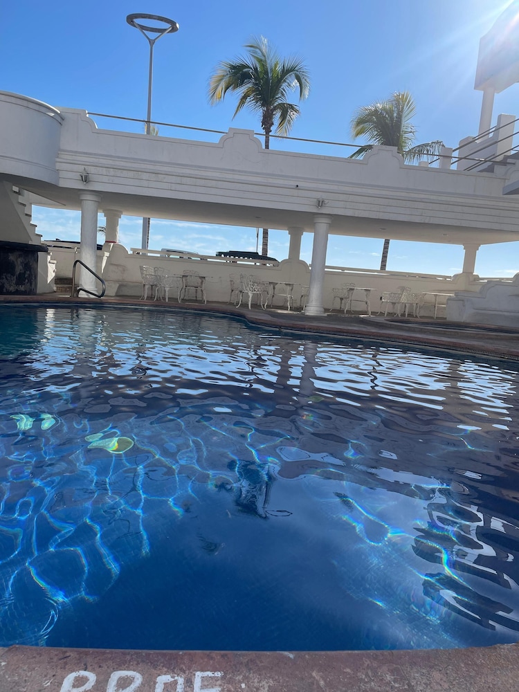 Hotel Vistamar 33/50