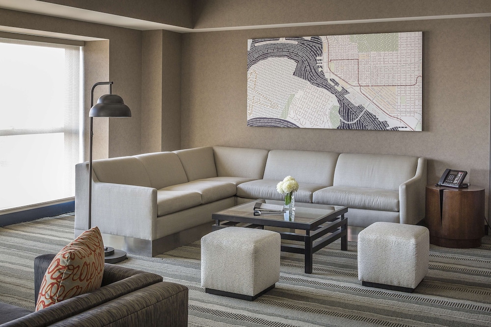Manchester Grand Hyatt San Diego 43/70