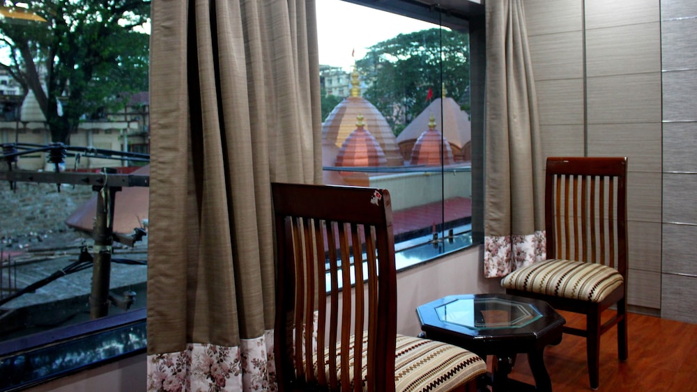 Hotel Shreemoyee Inn 40/48