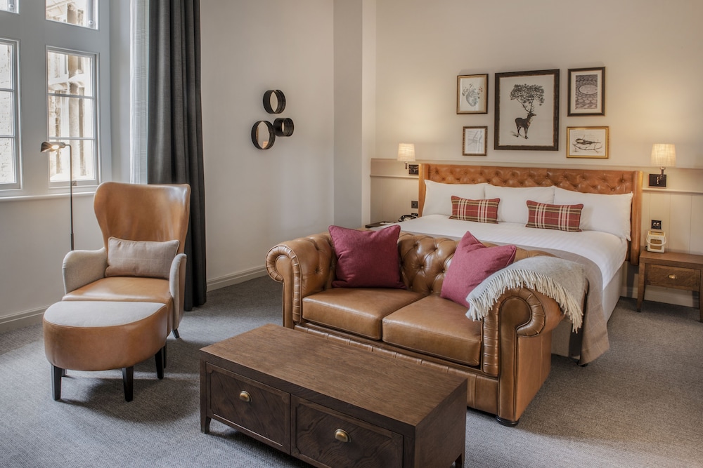 De Vere Tortworth Court Ex Tortworth Court Four Pillars 41/69