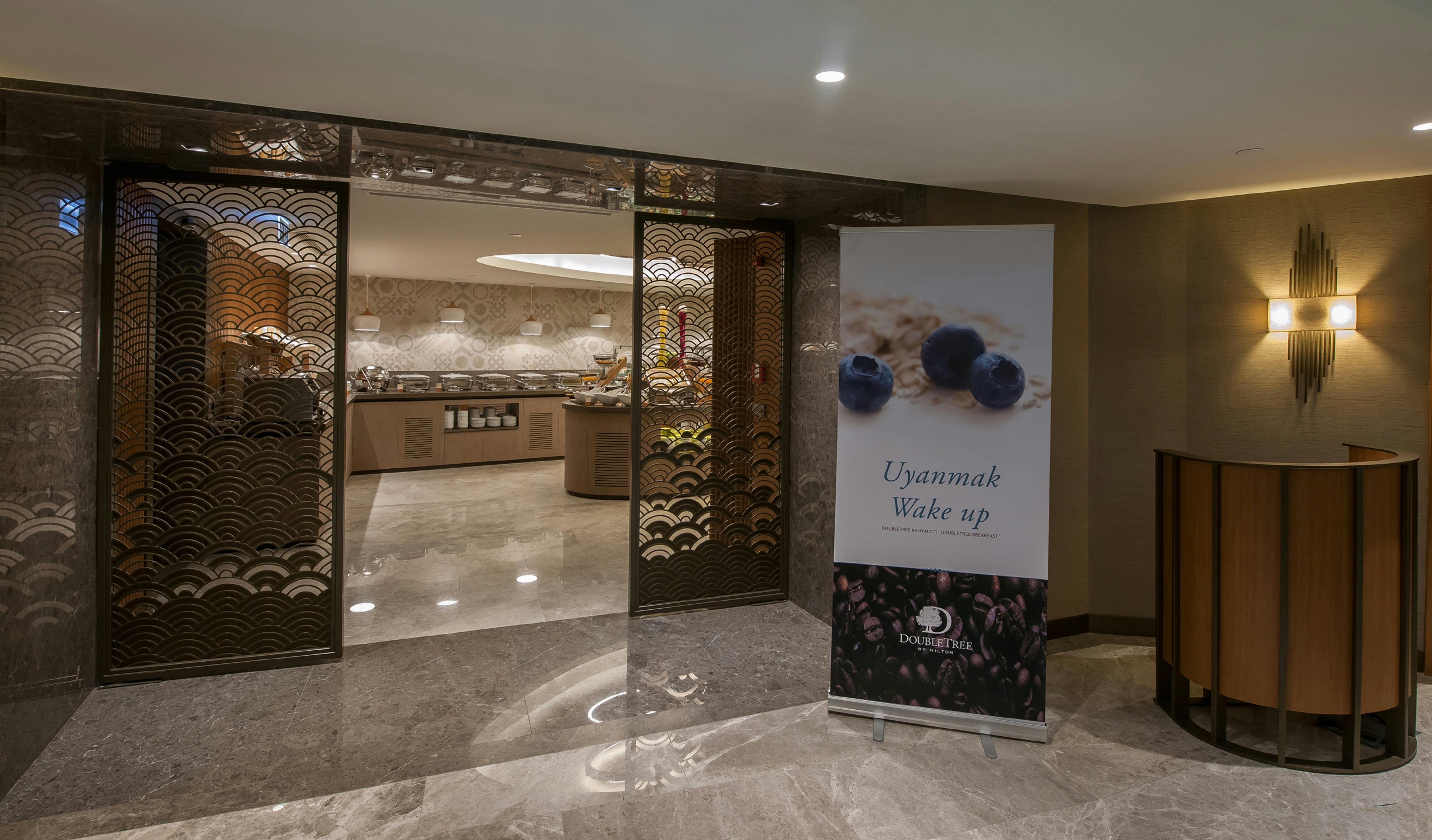 Doubletree By Hilton Hotel Istanbul Sirkeci 10/81
