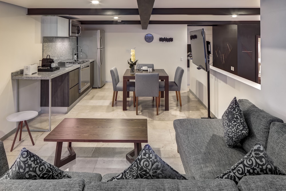 MX Grand Suites 30/50