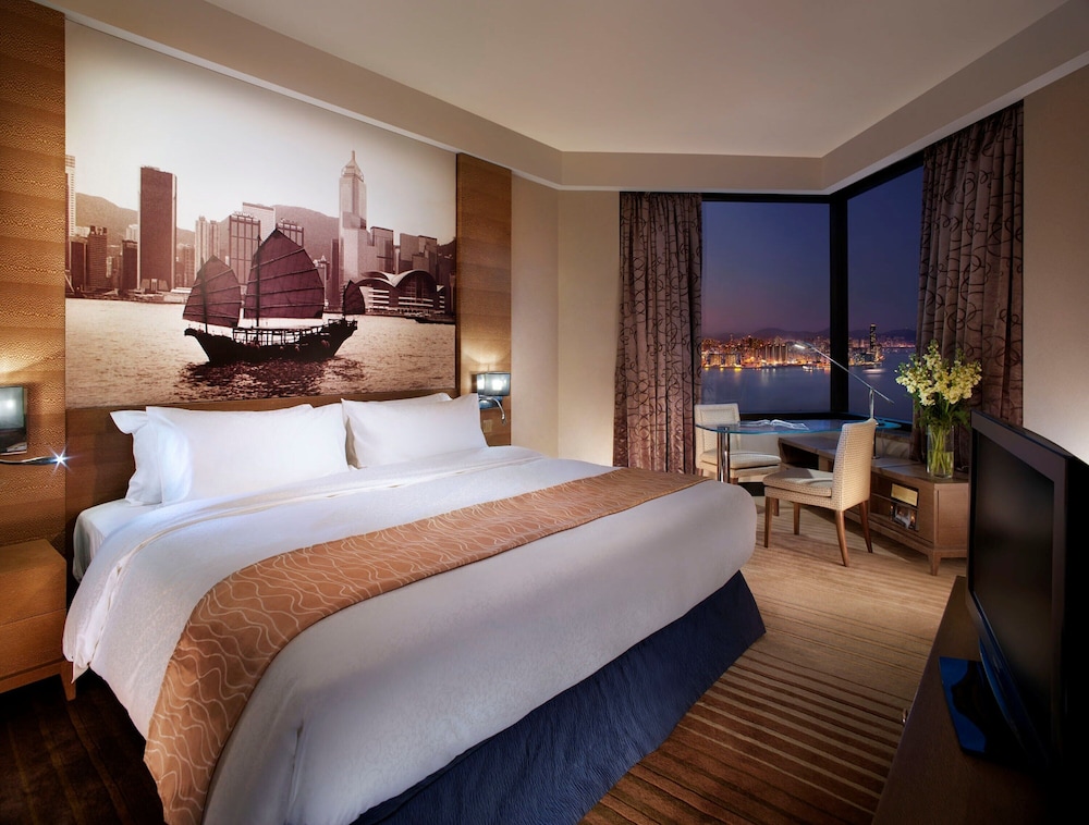Harbour Grand Hong Kong Hotel 12/68