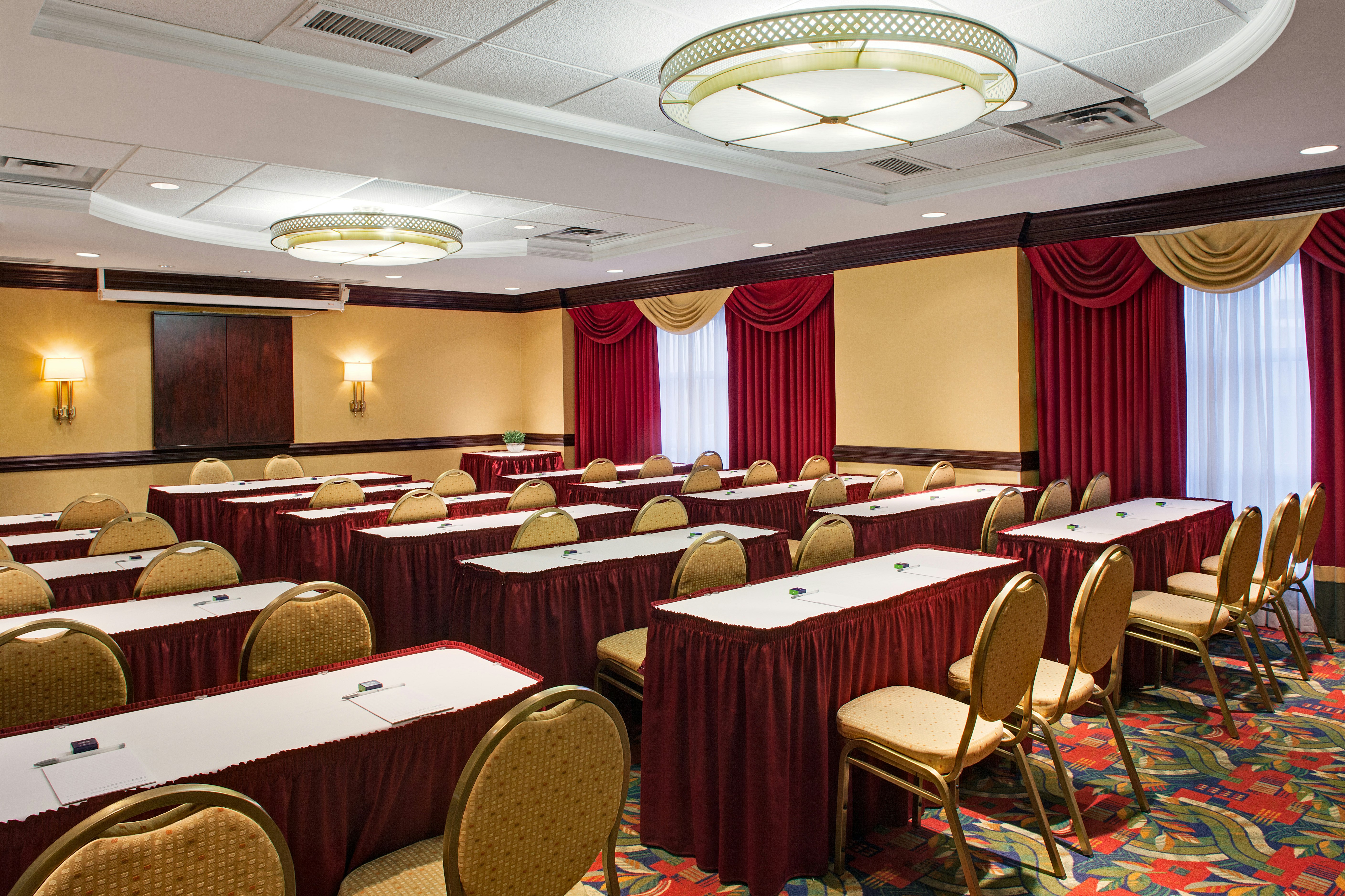 Hampton Inn & Suites By Hilton Toronto Airport 33/39