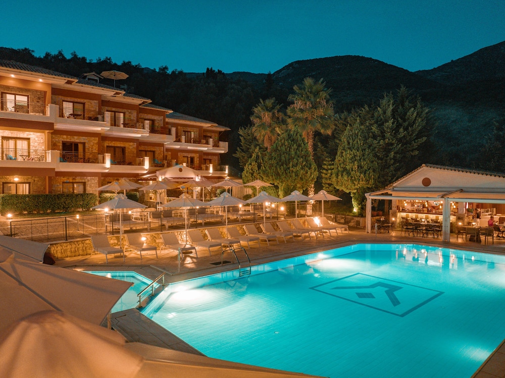 Dracos Hotel 30/56