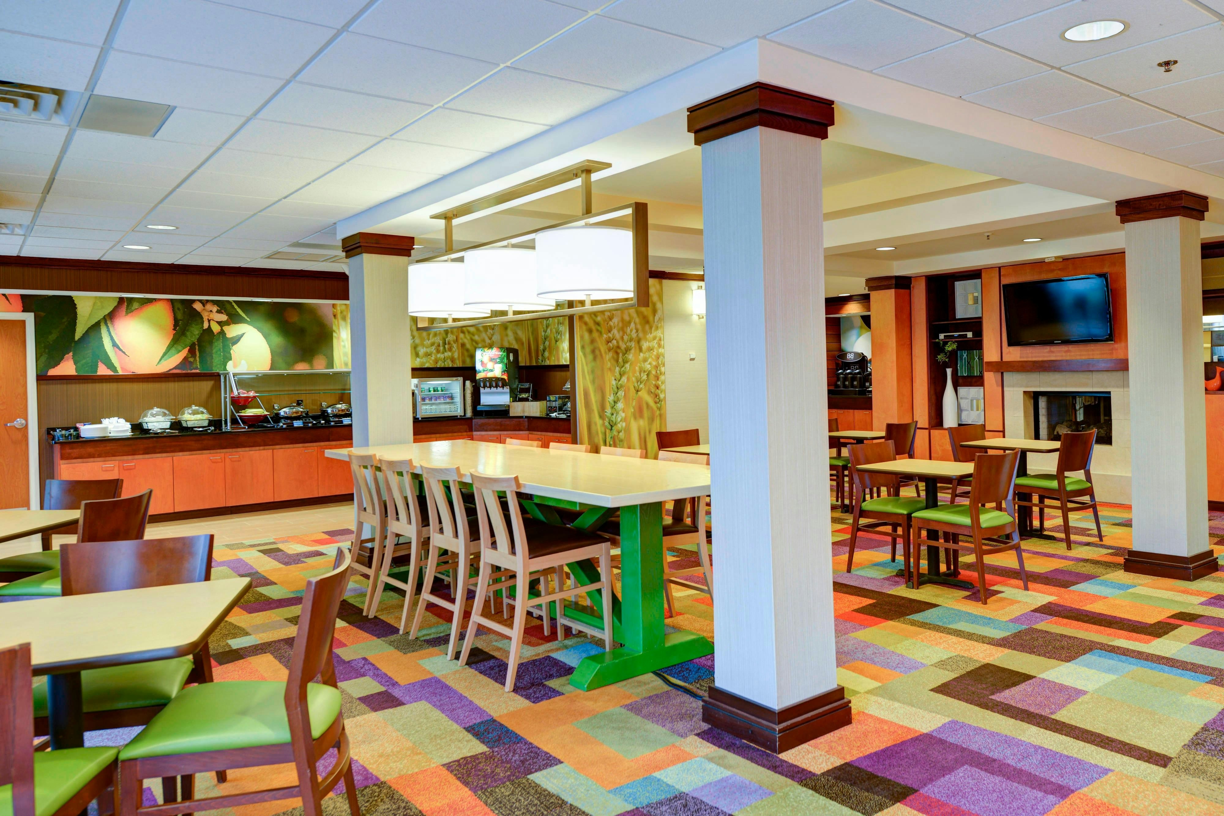 Fairfield Inn And Suites By Marriott Warner Robins 25/31