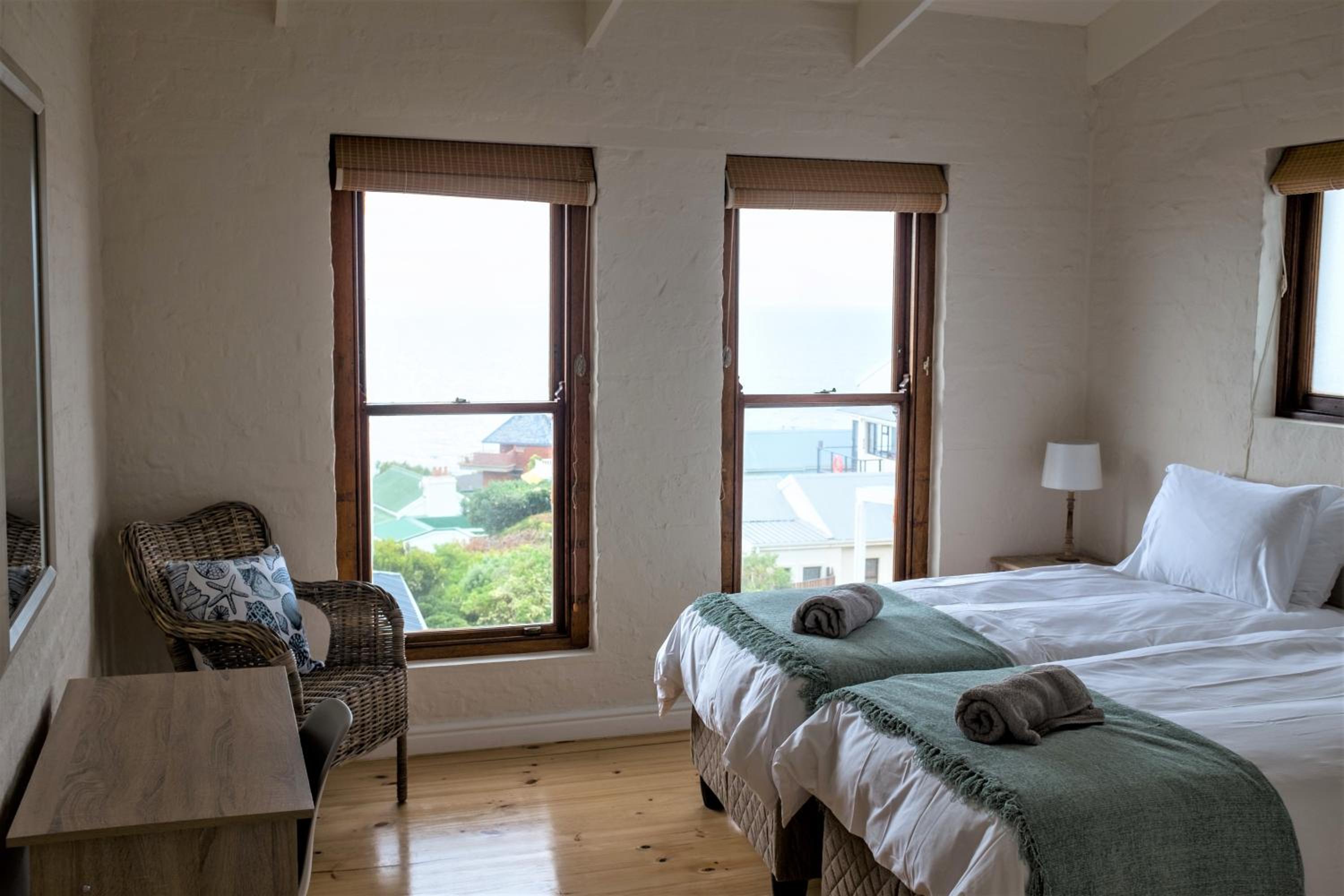Boulders Beach House 2/15