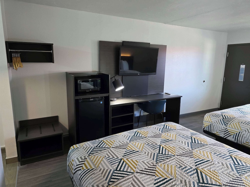 Motel6 Oklahoma City, OK - Frontier City 25/55