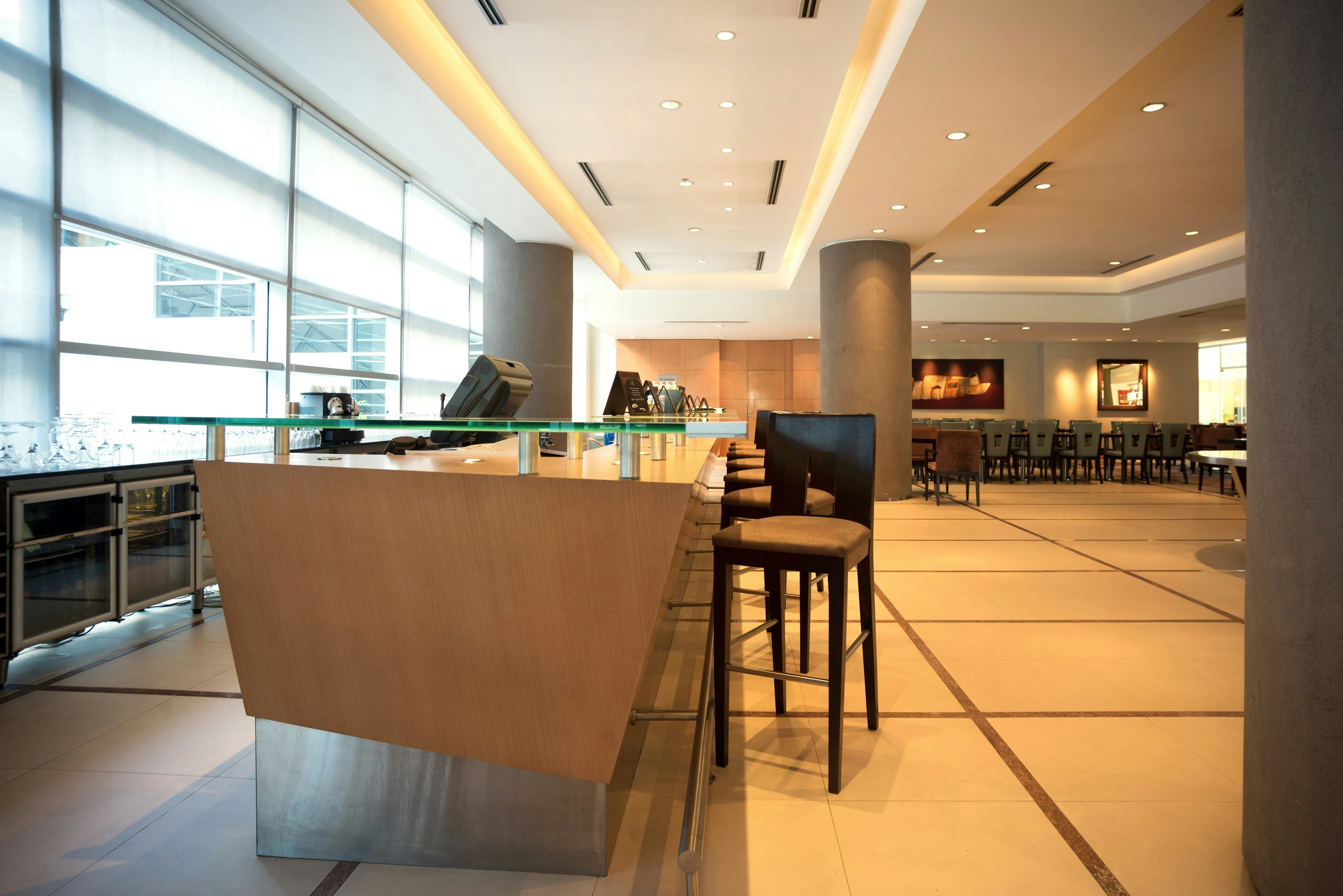 Hilton Mendoza 14/59