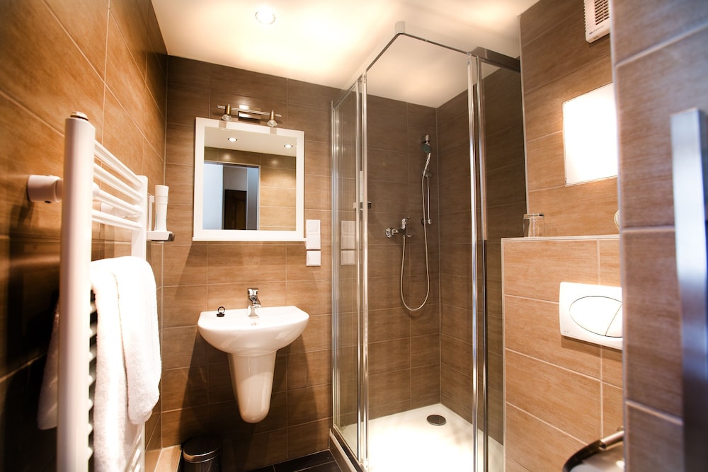 BURGHOTEL NURNBERG 17/62