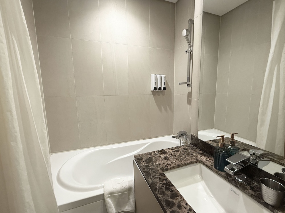 Mohenic Hotel Seoul Myeongdong 59/62