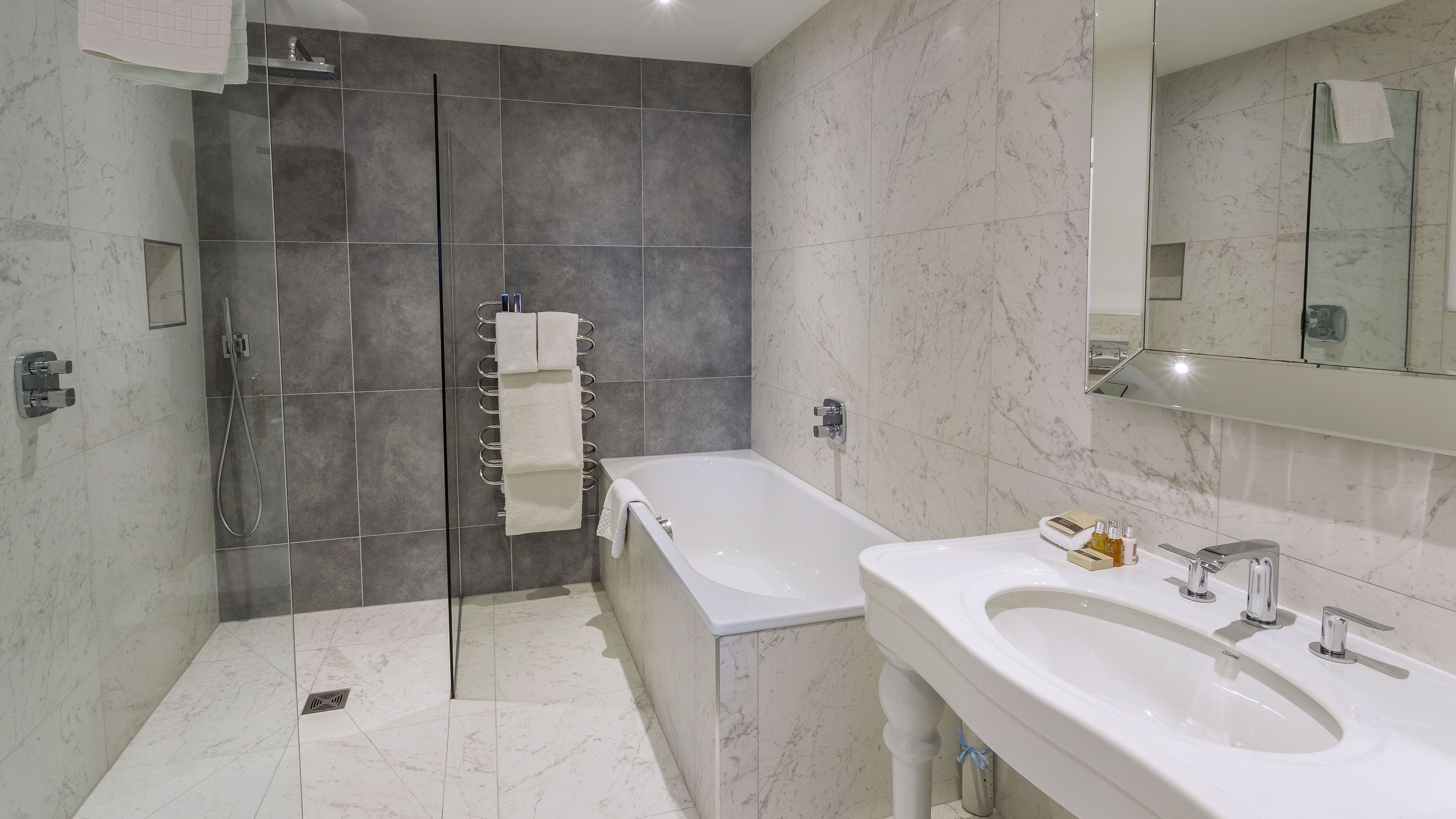 Storrs Hall Hotel 43/49