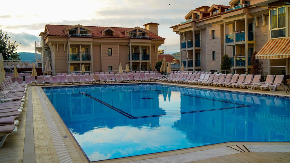 Aes Club Hotel 9/67