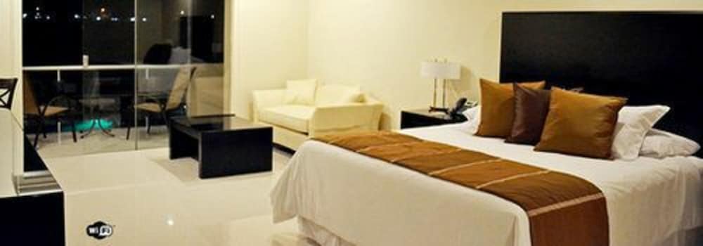 SUN HOTEL 13/68