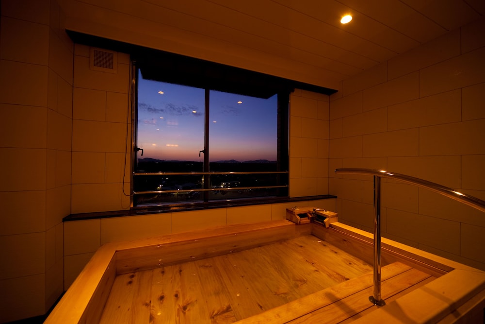 Kikunan Onsen UBL Hotel 20/50