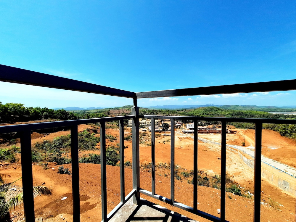 Hotel Golden Heights Gokarna 20/22