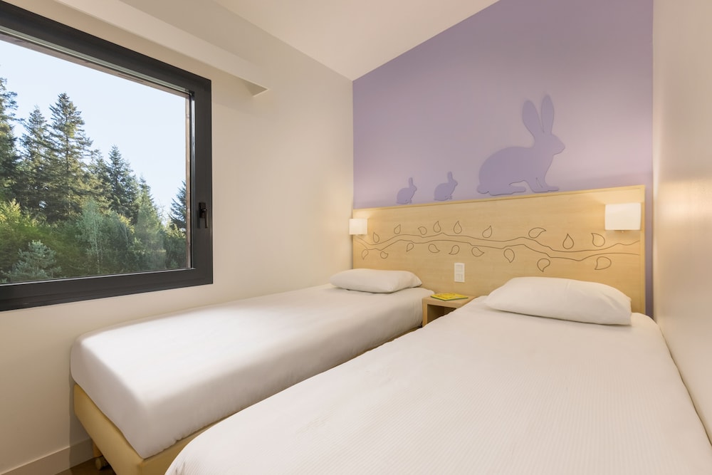 Renovated, Comfort, Cottage, Double and Twin Beds