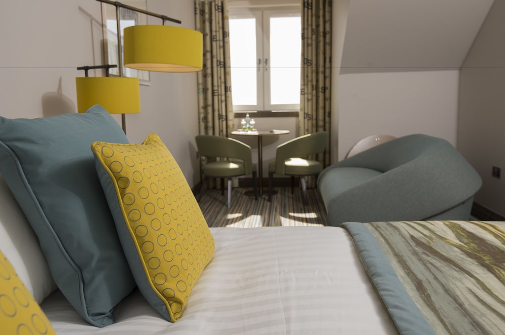 The Waterside Hotel 30/46