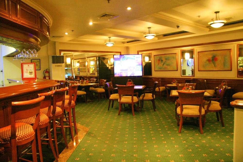 Grand Regal Hotel Davao 42/50