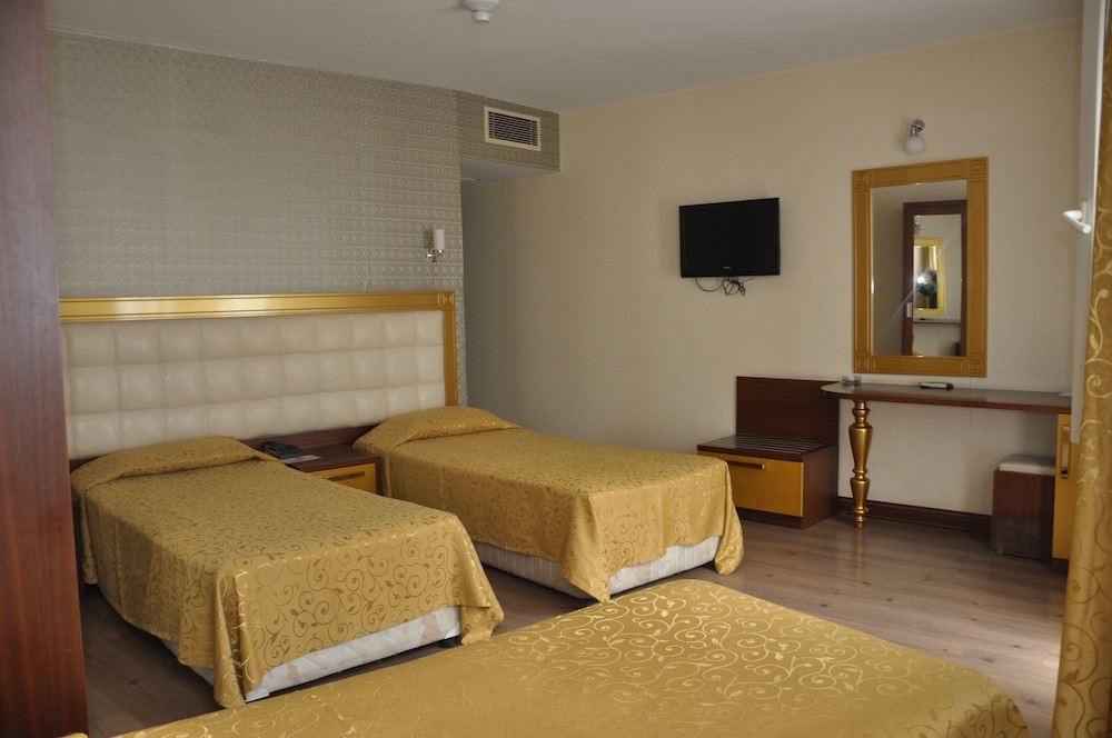 Hotel Kayalar 34/47