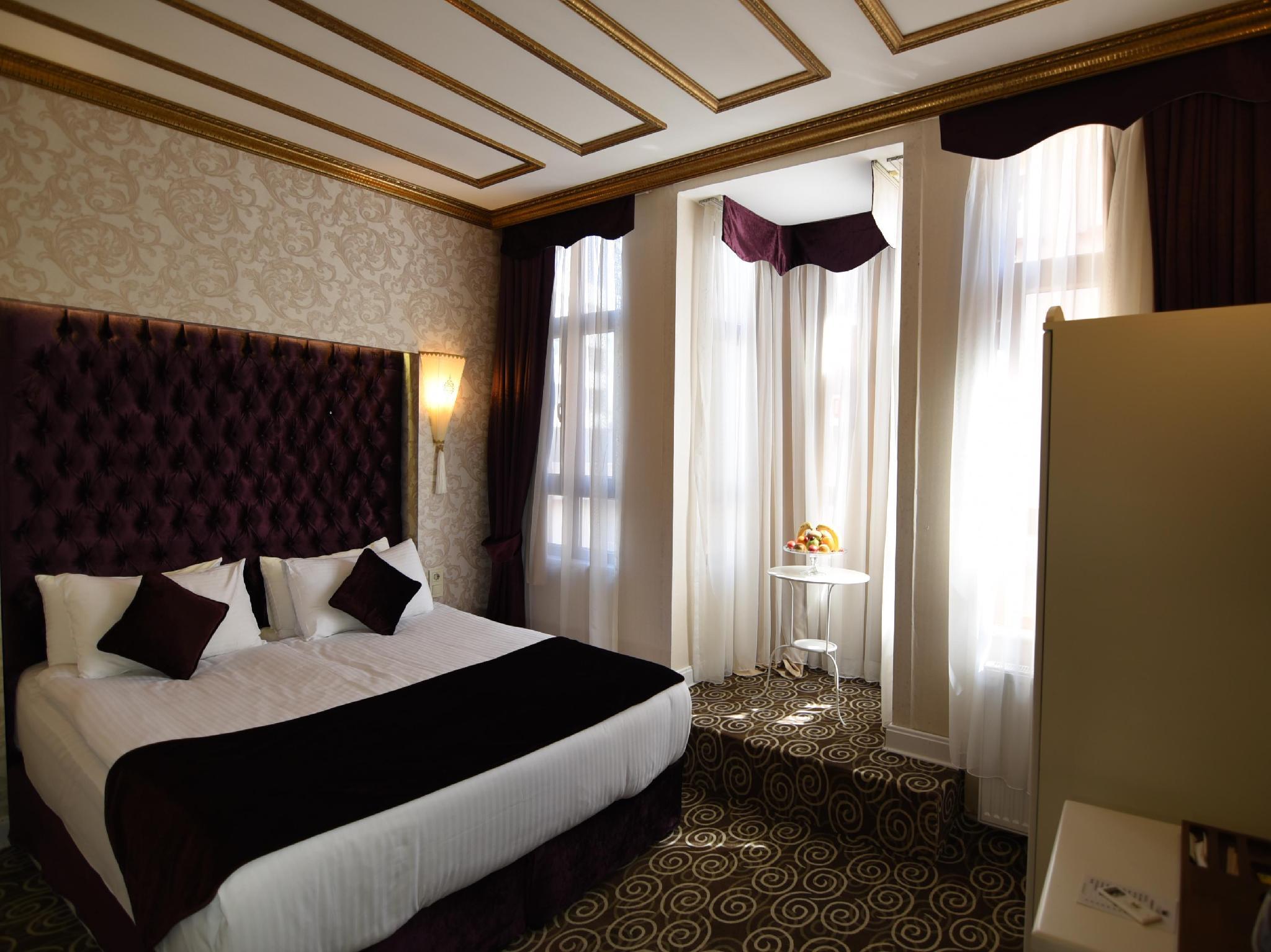 Deluxe, Suite, Double Bed