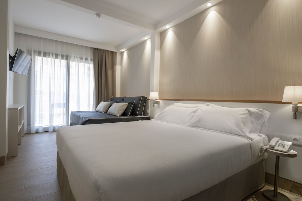 Hotel Rosamar Es Blau Lloret Adults Only 22/71