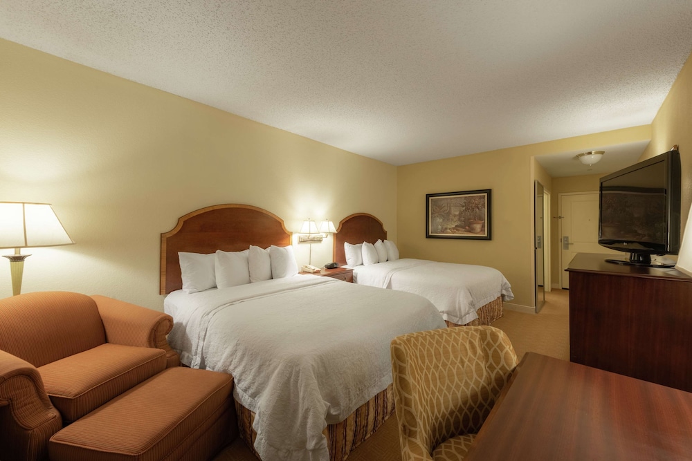 Hampton Inn & Suites Vicksburg 25/46