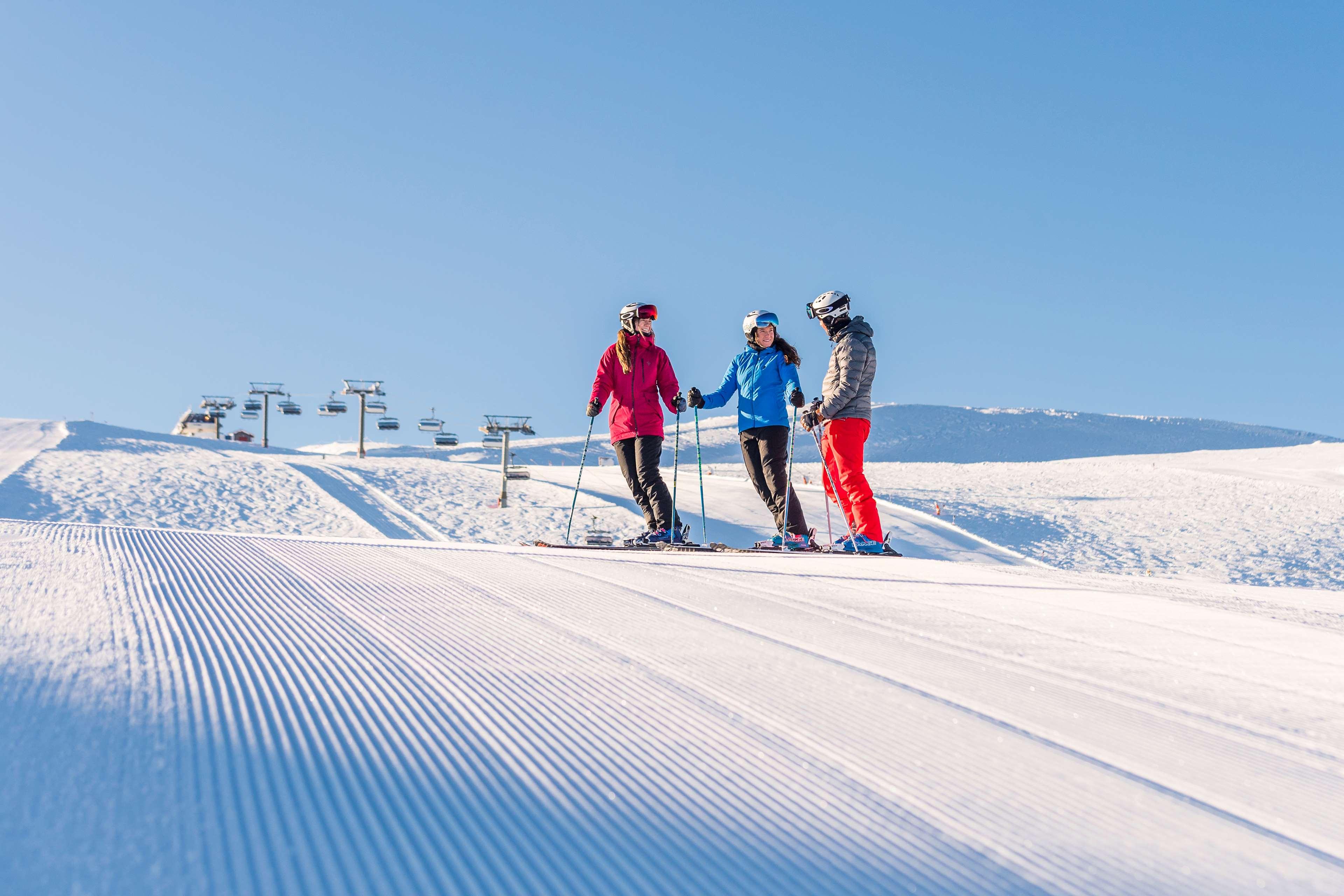 Radisson Blu Mountain Resort & Residences 50/50