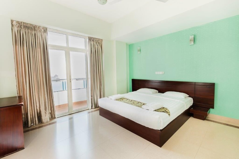 3 BEDROOMS, DELUXE, APARTMENT