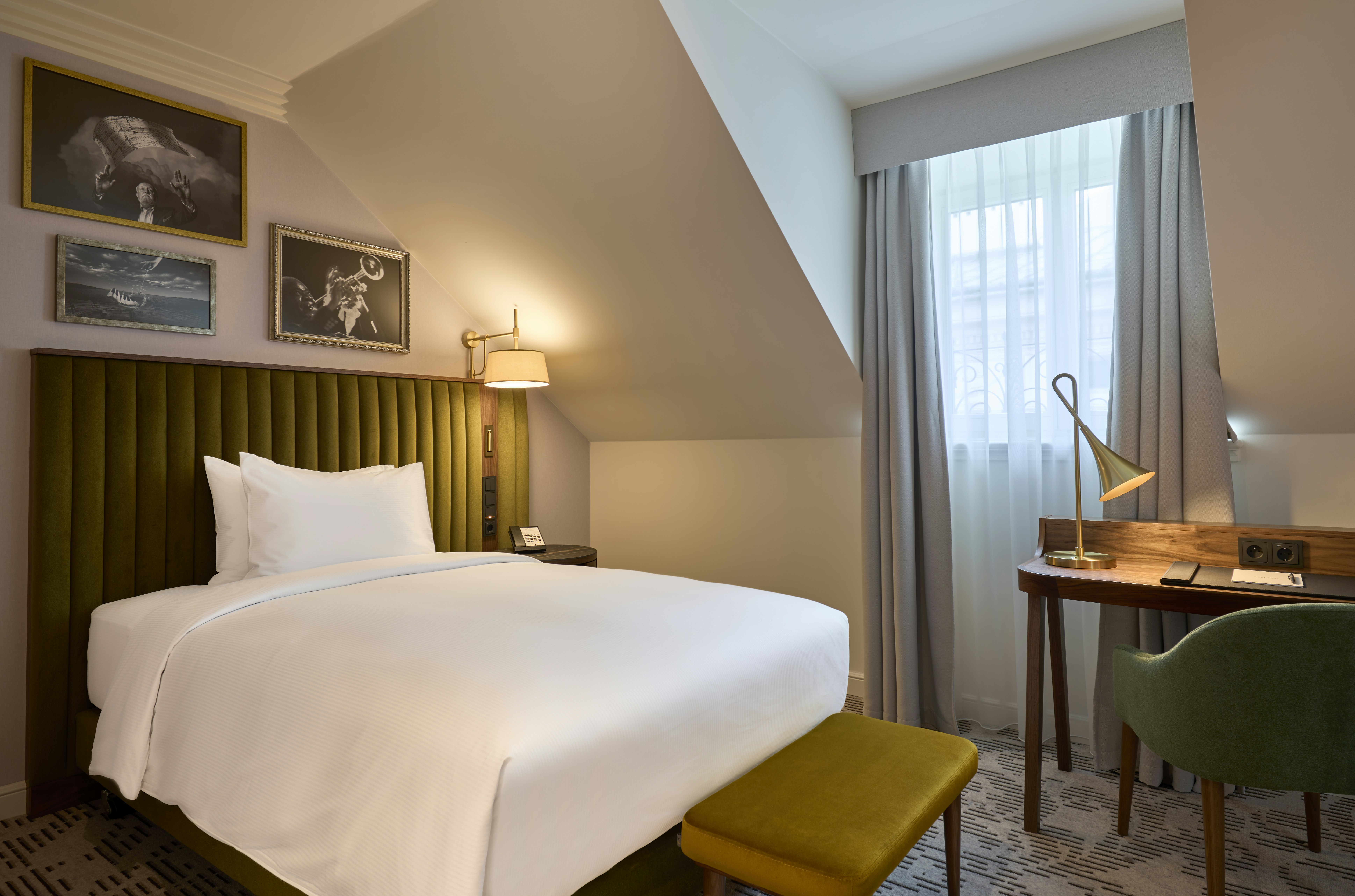 Old Town, Double Bed