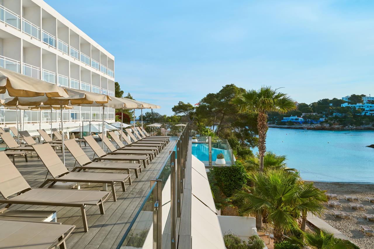 Grupotel Ibiza Beach Resort - Adults Only in PORTINATX