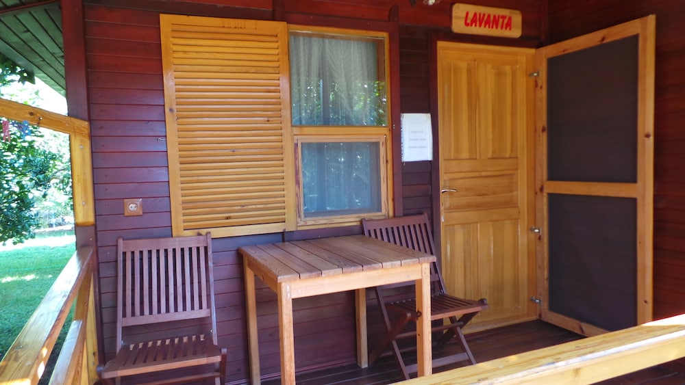 Mercan Bungalow 18/50