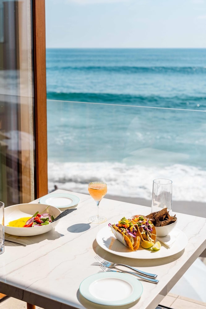 Surf and Sand Hotel 32/47