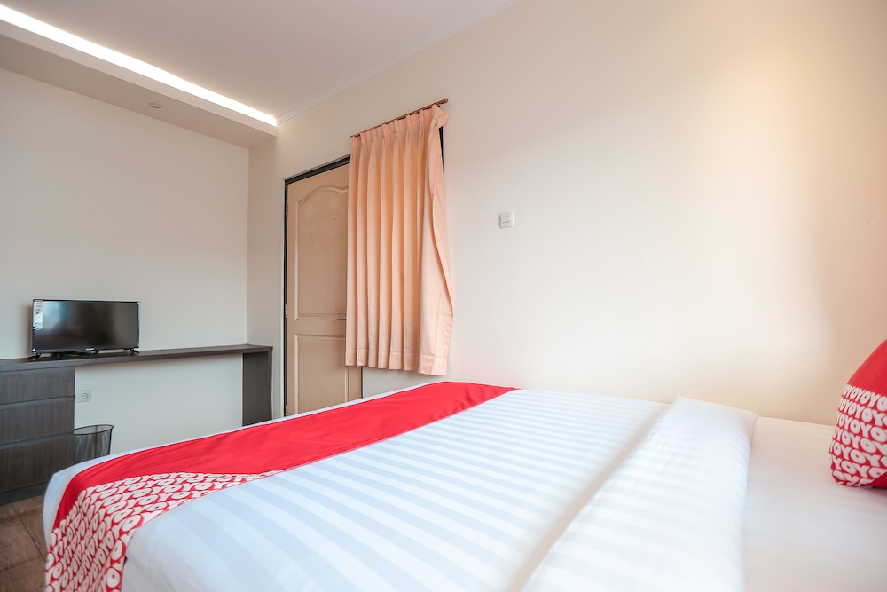 Hotel SUPER OYO Capital O 141 Fatmawati Cozy Residence 11/32