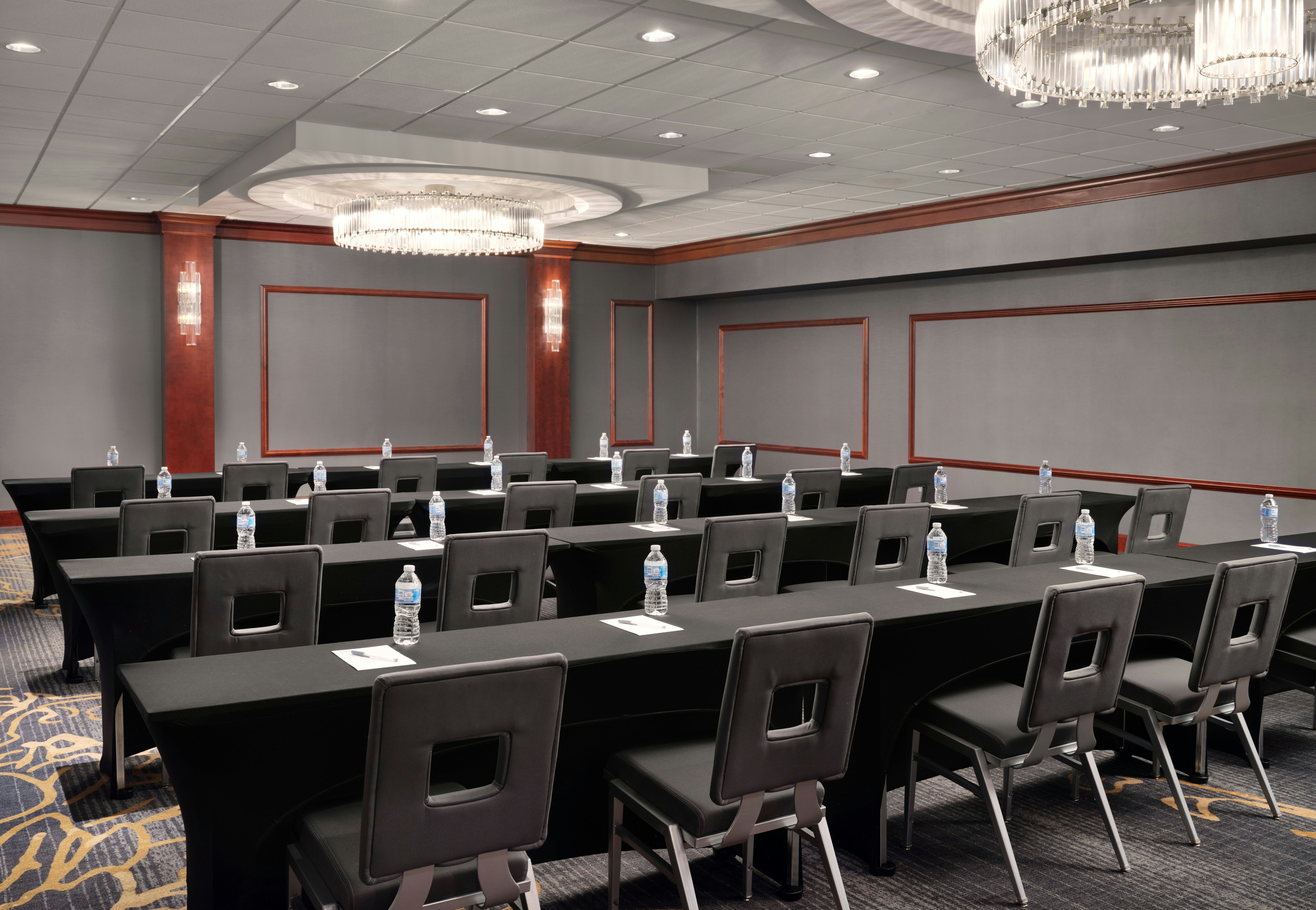 Hilton Garden Inn Las Colinas 30/41
