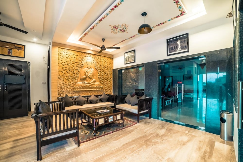 Hotel Radhika Jaisalmer 37/48