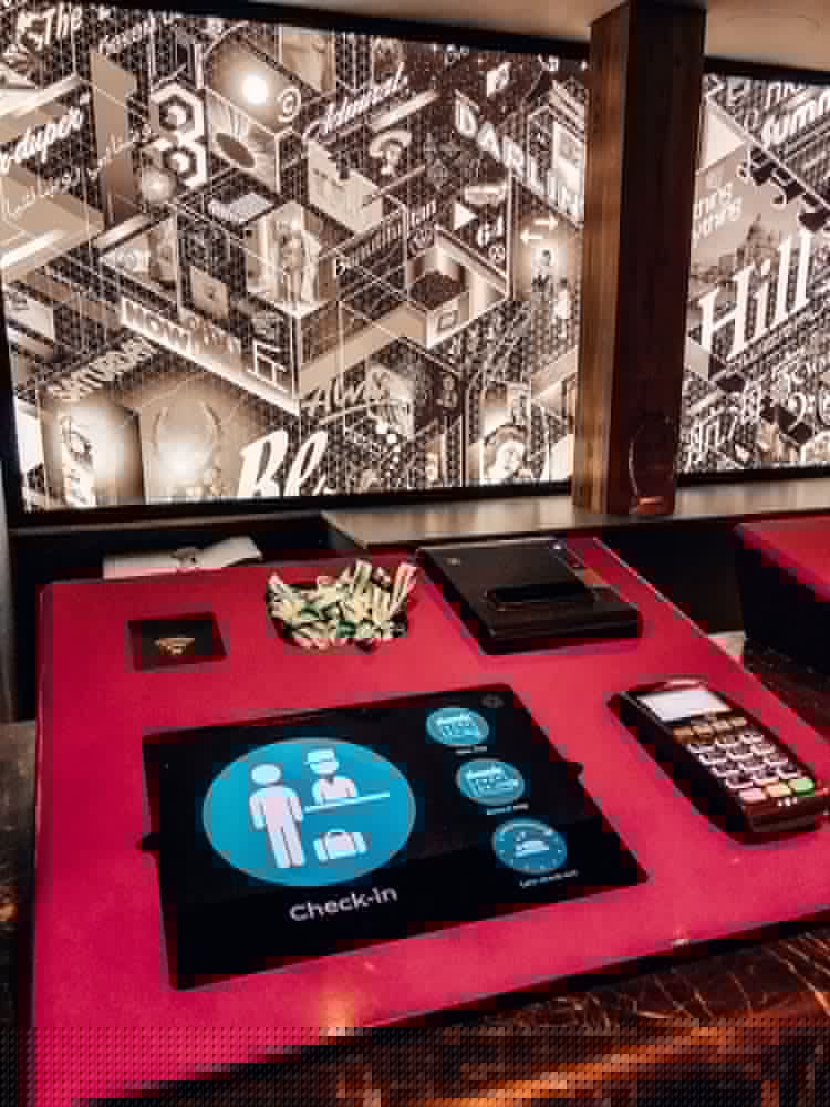 Pangea Pod Hotel 15/50