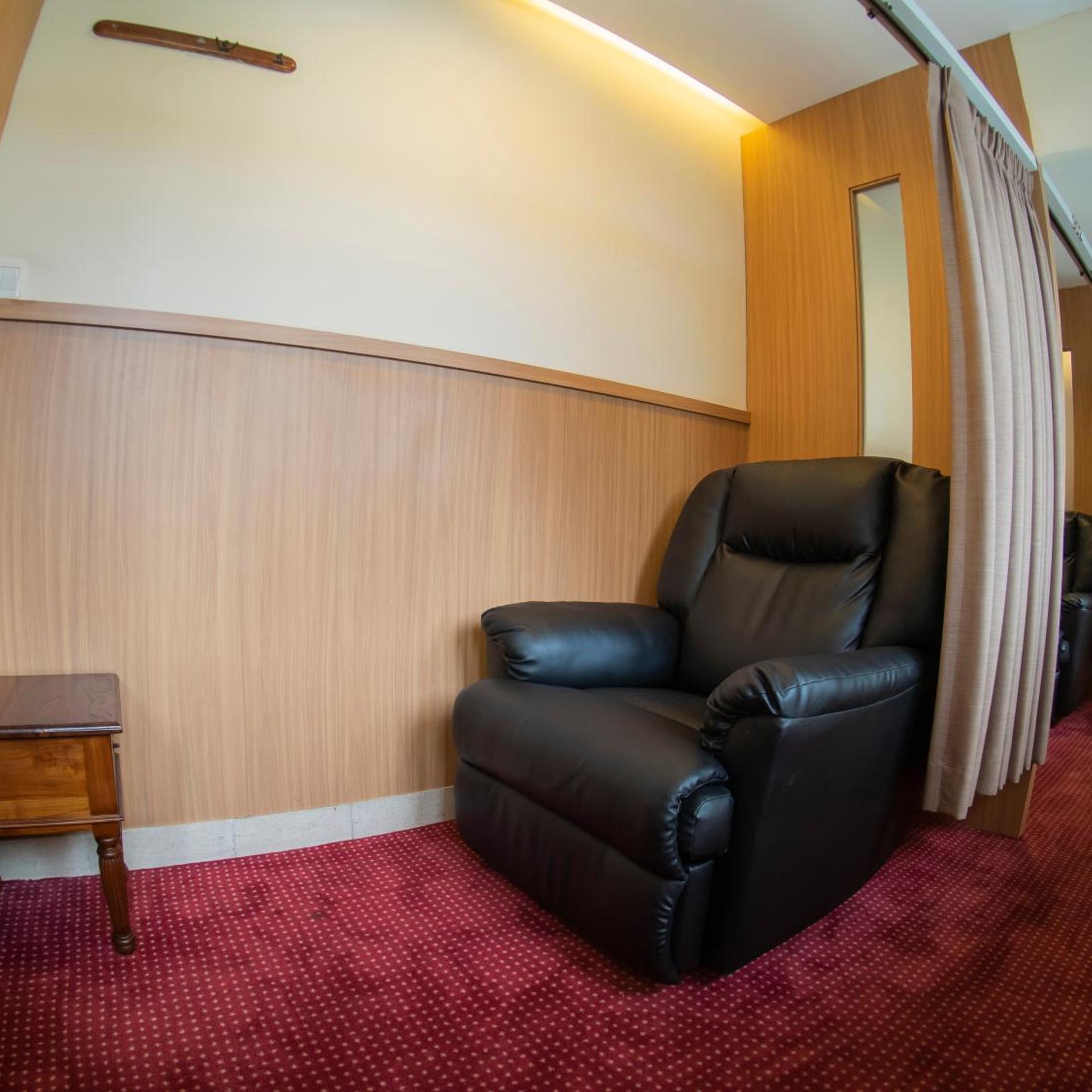 D Primahotel Terminal 1a 39/46