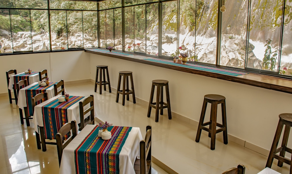 Susanna Inn Machu Picchu Hotel 49/50