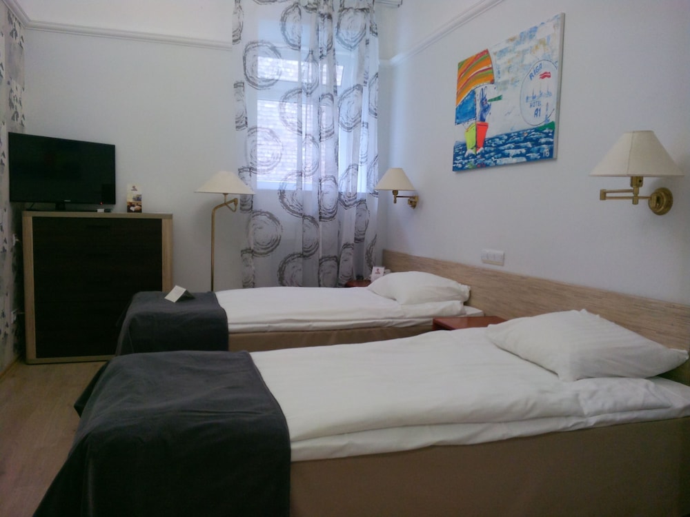 A1 Hotel 28/51