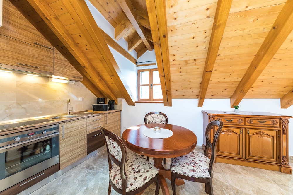 APARTMENTS PERLA 7/42