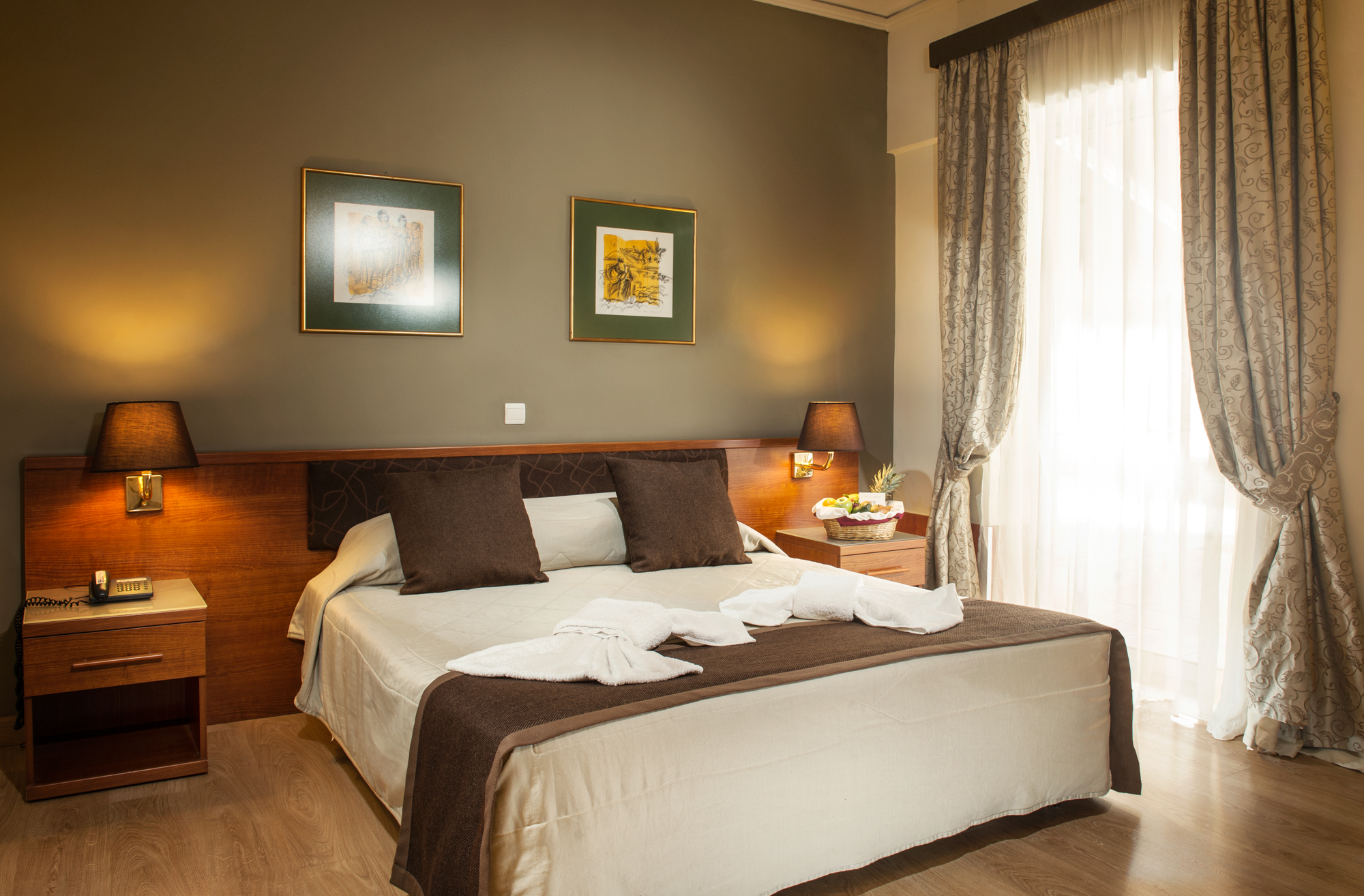 Standard, Double or Twin Bed