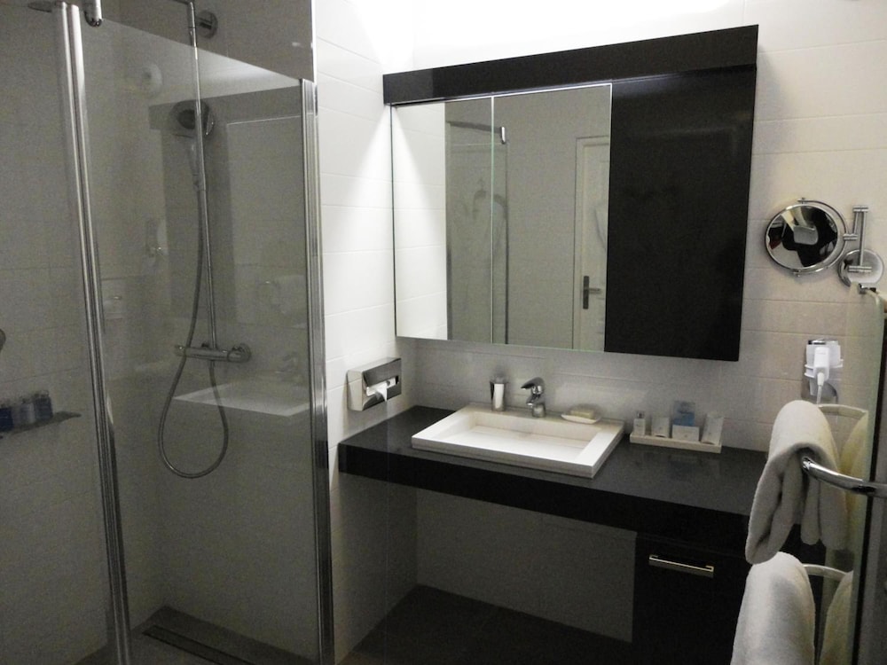 Residence Alma Marceau 16/56