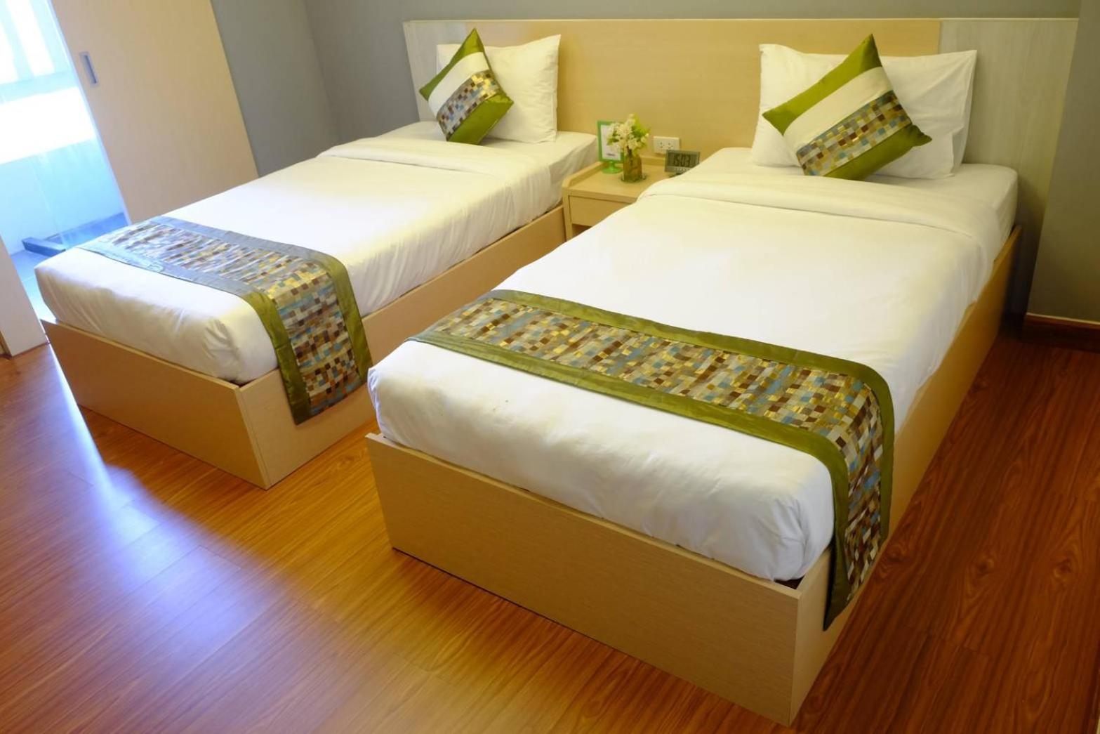 Aileen Hotel 13/25